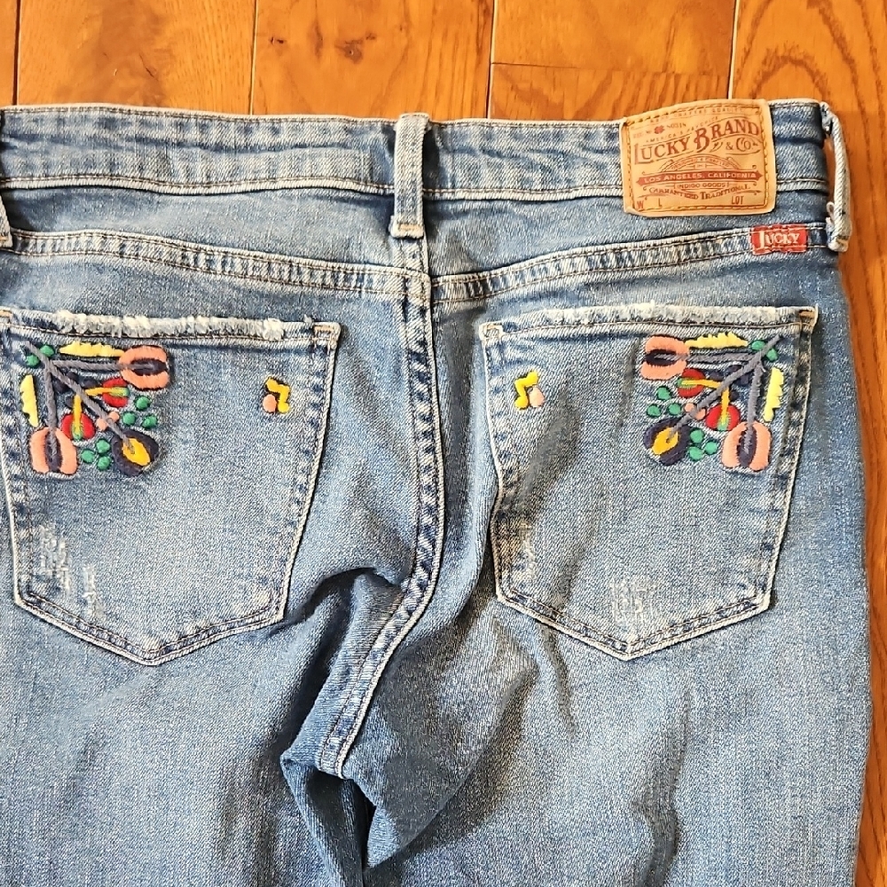 Embroidered Blue Women's Jeans - Picture 5 of 5